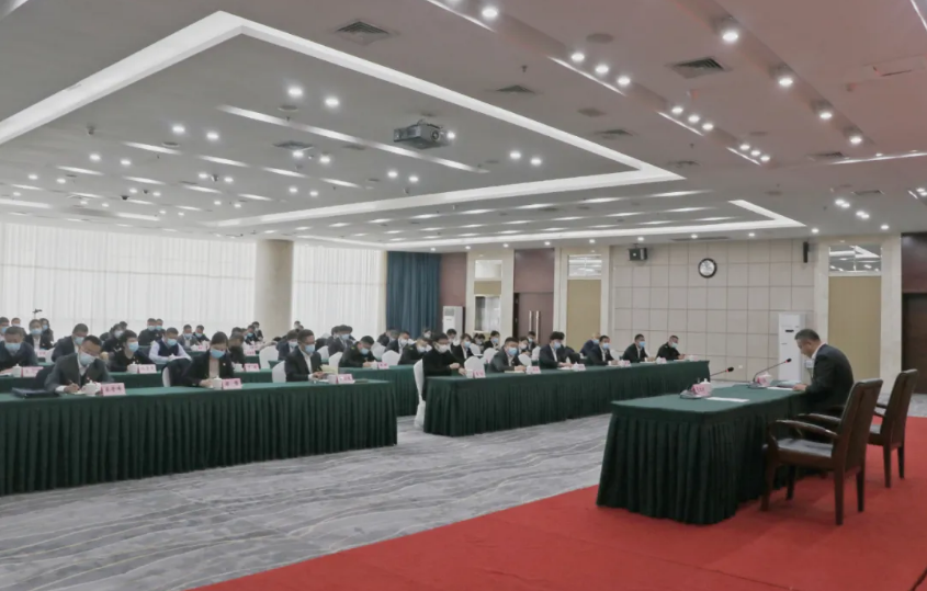 鞍勤集团、太阳集团2007网站集团举行贯彻落实市第十三次党代会精神宣讲报告会